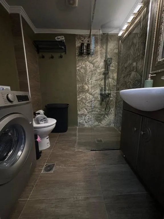 615852855_699405a9218b5